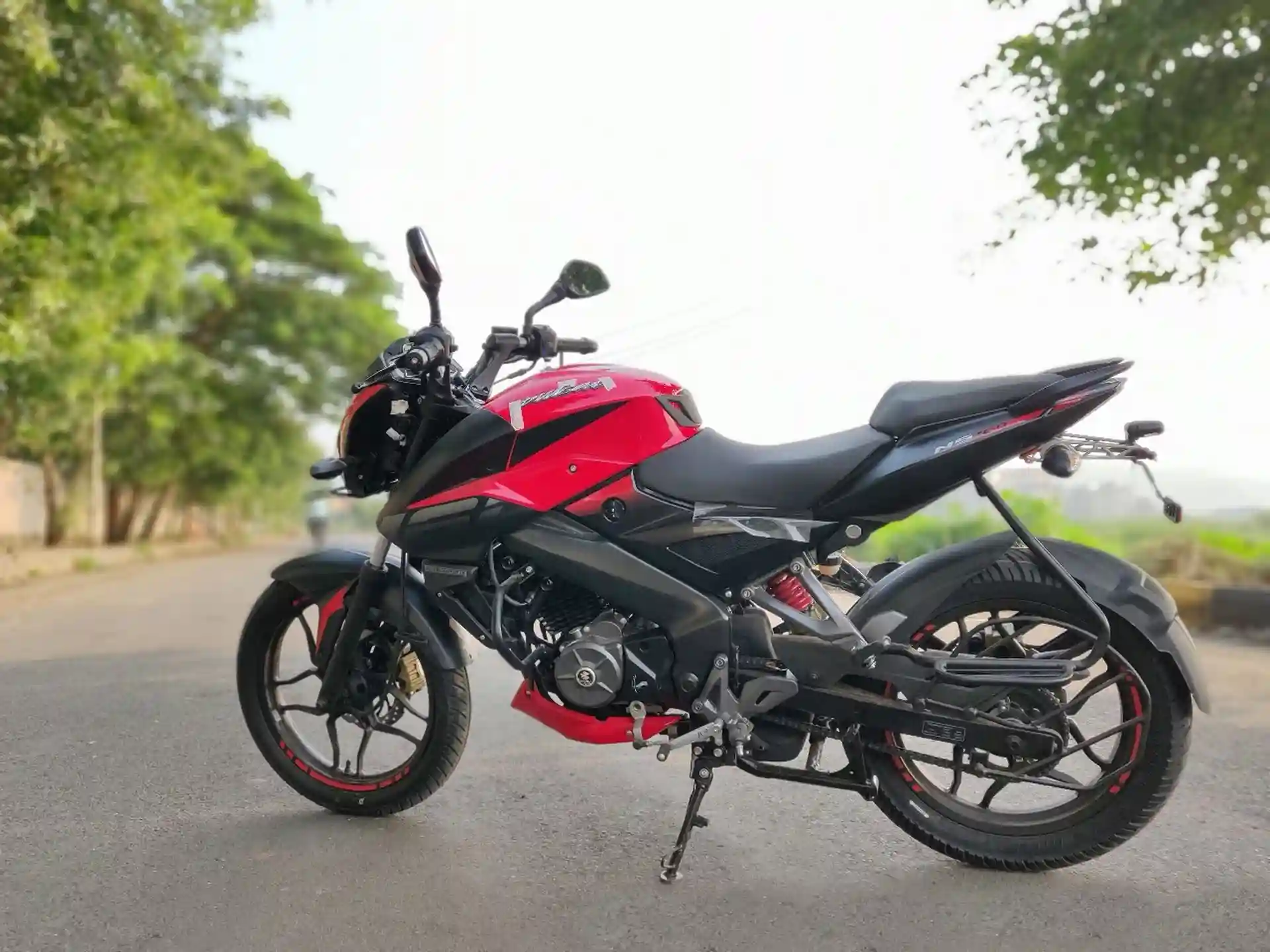 à¦¬à¦¾à¦œà¦¾à¦œ à¦ªà¦¾à¦²à¦¸à¦¾à¦° à¦à¦¨à¦à¦¸ à§§à§¬à§¦ à¦Ÿà§à¦‡à¦¨ à¦¡à¦¿à¦¸à§à¦• à¦¬à¦¾à¦‡à¦• à¦¦à¦¾à¦® à§¨à§¦à§¨à§©, à¦«à¦¿à¦šà¦¾à¦° à¦°à¦¿à¦­à¦¿à¦‰