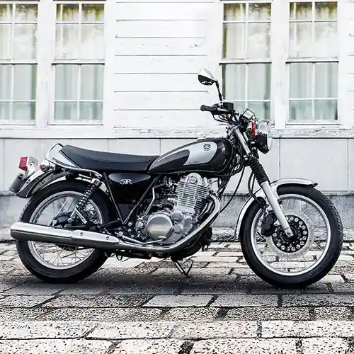 Yamaha SR400 